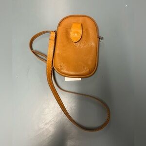 NWT DIVINA FIRENZE PHONE SMALL CROSSBODY BAG PURSE ITALIAN LEATHER
